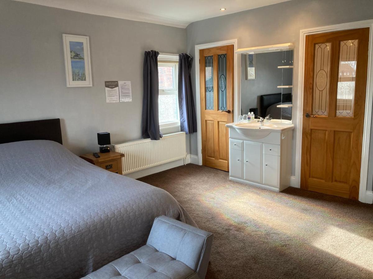 Rivington House Room Only ويتبي المظهر الخارجي الصورة
